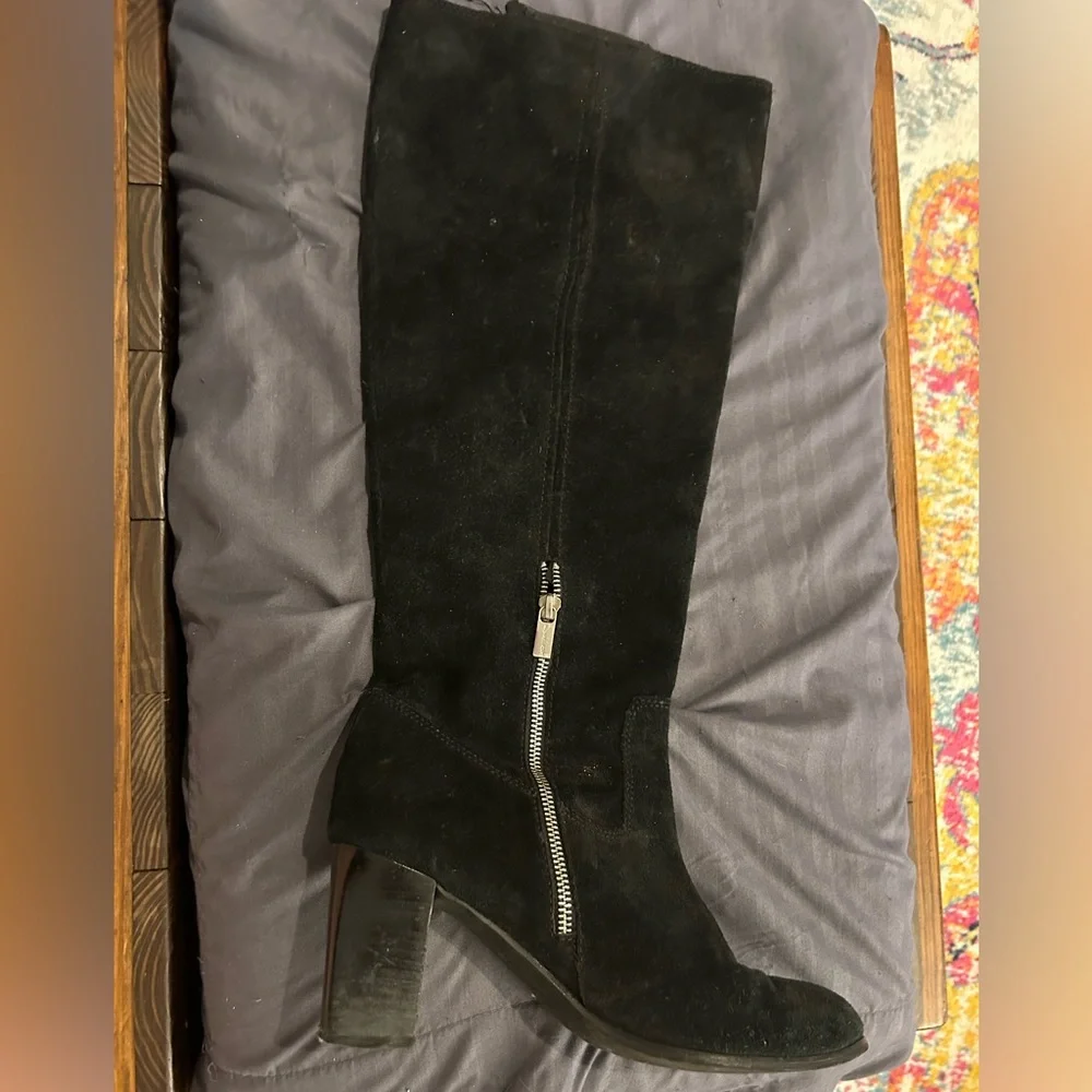 Micheal Kors Knee High boots size 10 - Picture 2 of 9